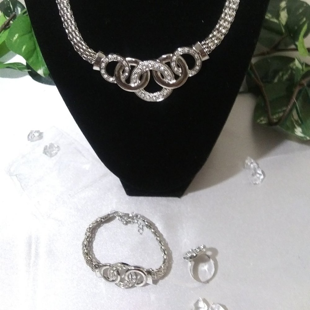 Chrome Necklace Set - Picture 2 of 4